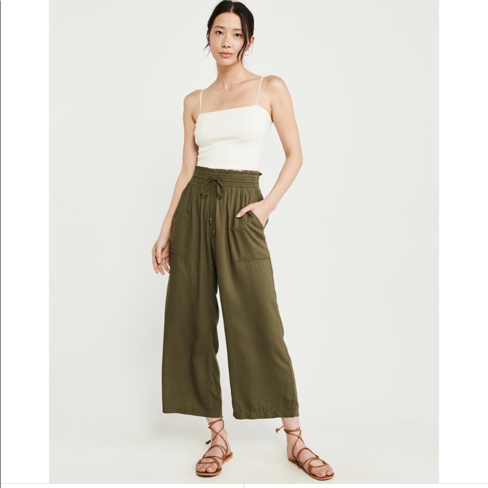 Abercrombie Olive Cropped Wide Leg Pants